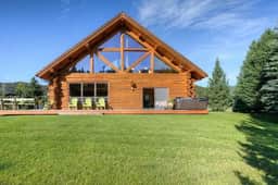 Luxury Gallatin Cabin - Image 4
