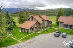 Ideal Location - Image 4