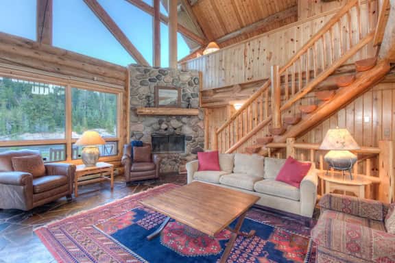 Classic Riverfront Cabin - Image 5
